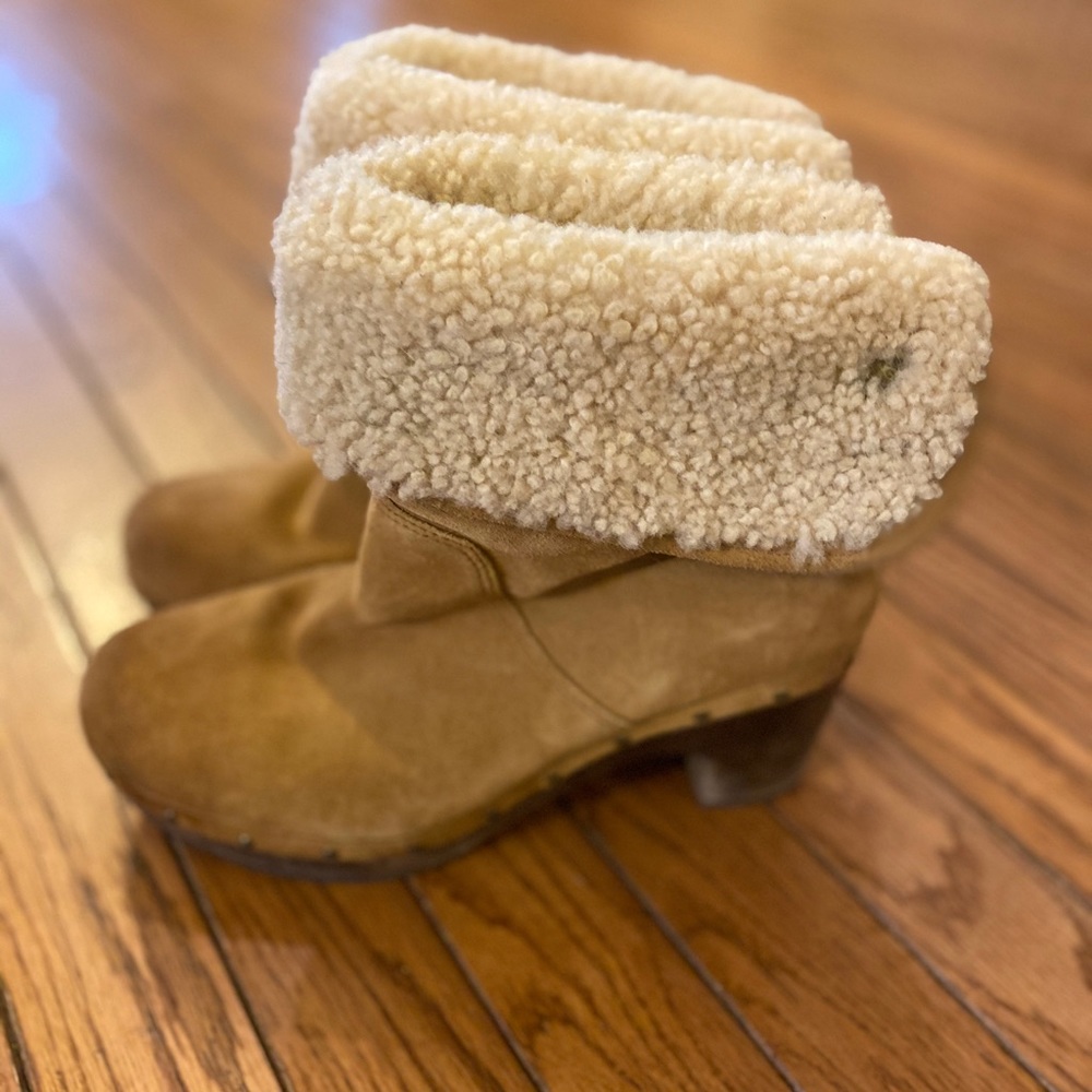 Ugg Lynnea ankle booties 7